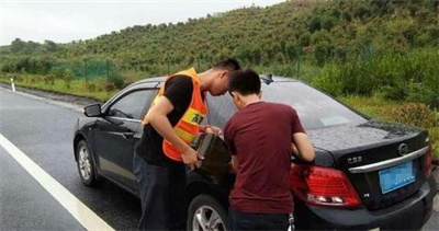 永春永福道路救援